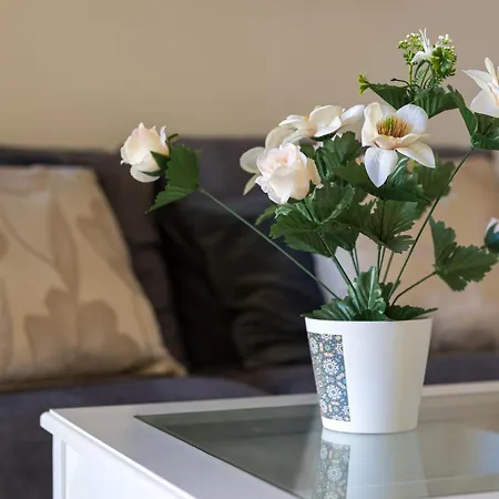 Home2book Pool & Tennis Court Cozy Apt, * Κοραλέχο